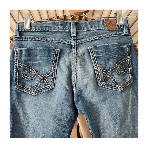 BKE Y2K Denim Distressed Mya Low Rise Boot Cut Jeans Sz 26 - Picture 7 of 12